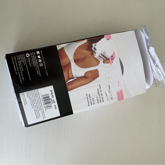 Bali Wirefree Bra - Picture 5 of 8